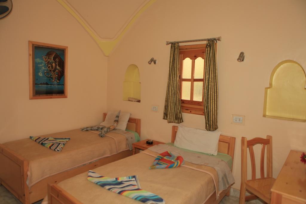 El Fayrouz Hotel Luxor Zimmer foto