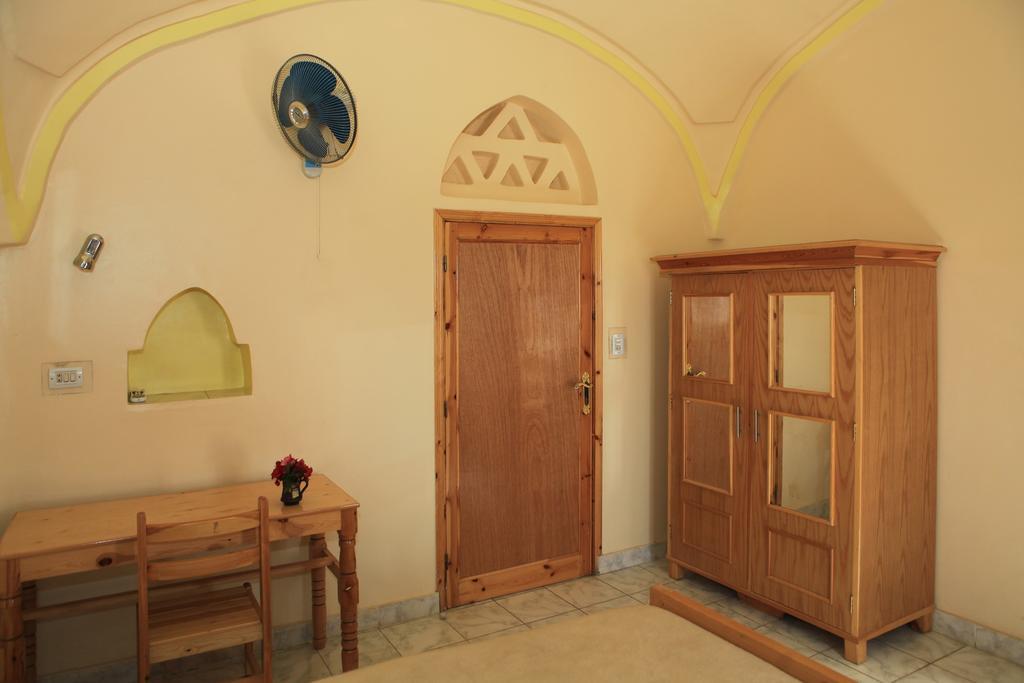 El Fayrouz Hotel Luxor Zimmer foto